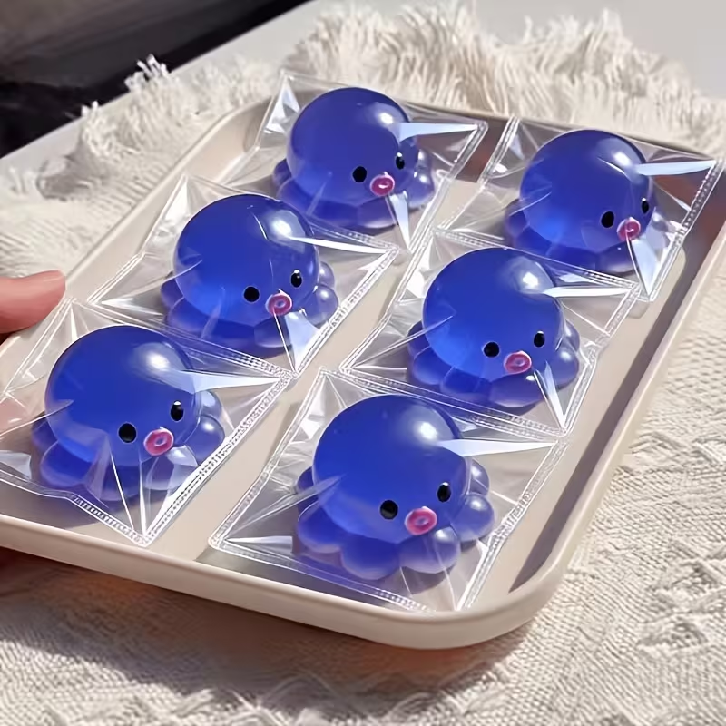 Self-Made Bubble-Making Octopus-Shaped Toy with Squeezing, Pressing And Inflating Functions. Slow Rebounding Bubble-Making Fun. an Interesting Gift for Parties, Birthdays, Halloween Or Christmas (Random Colors)