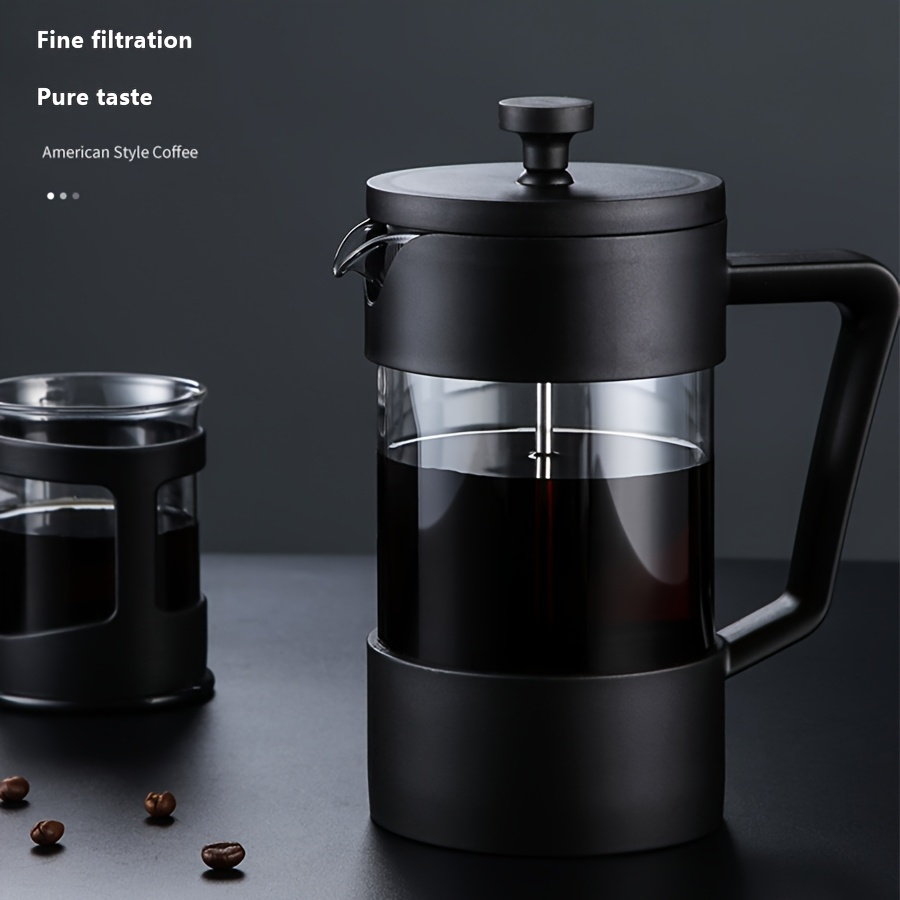 This French press coffee maker features a high borosilicate heat-resistant glass body with a 304 stainless steel filter. It's suitable for brewing tea and coffee, frothing milk, and is ideal for home use or group outdoor trips.