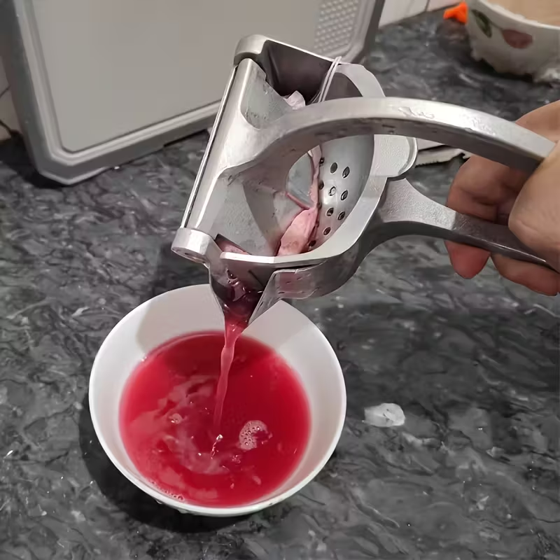 Manual Juicer with a Non-Slip Base, Lemon Juicer, Versatile Manual Juicer, Aluminum Alloy Fruit Juicer, Juicing Clamp