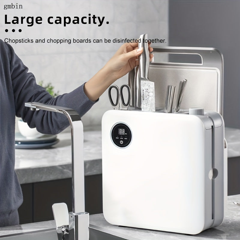 Kitchen knife and tableware sterilizer