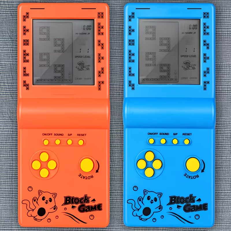 1pc Nostalgic Brick Style Handheld Game Console - Portable Multi-game Experience - the Ideal Gift for Couples (battery Not Included)