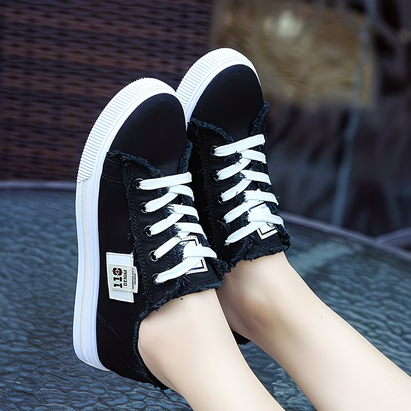Women'S Casual Round Toe Solid Color Canvas Shoes, Small White, Flat Bottom, PVC Sole, Fabric Upper And Insole, Hand Wash, No Dry Clean, Spring, Autumn