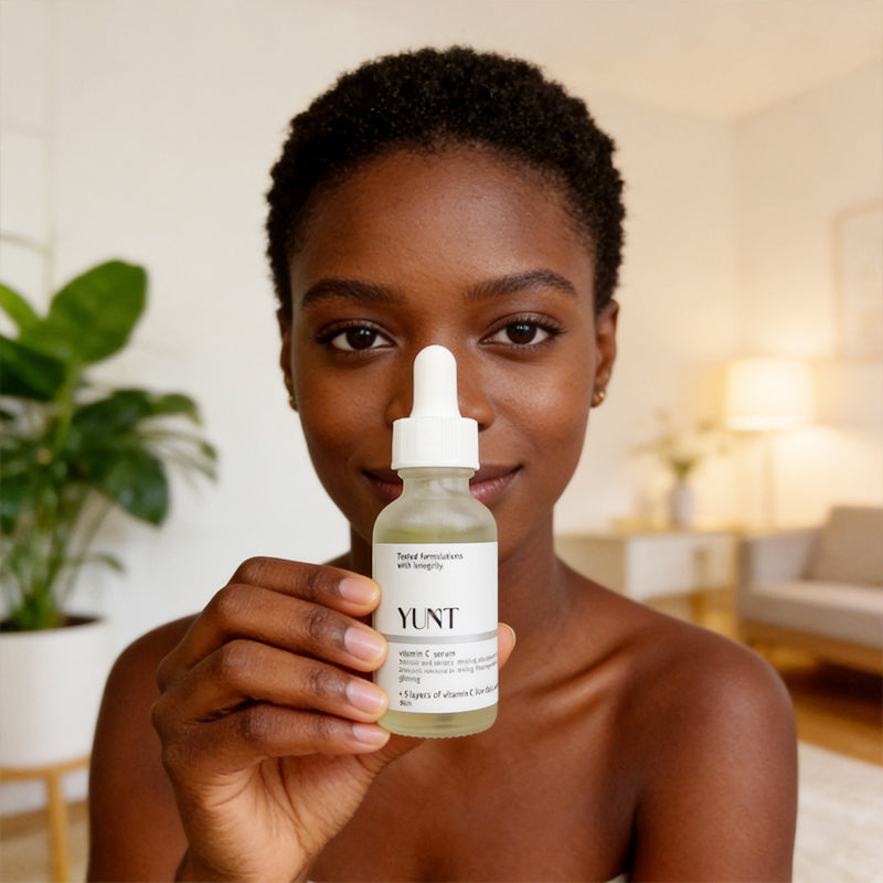 YUNT Vitamin C serum,Multi-dimensional brightening, reducing dullness,Hyaluronic Acid and Retinol, Improves Elasticity, Heals Dryskin