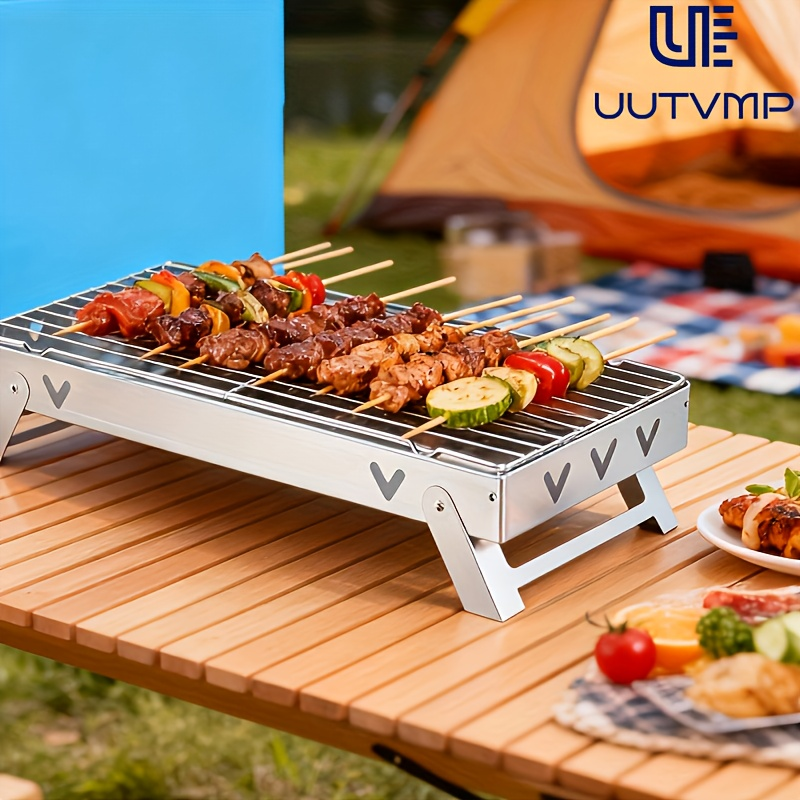 Foldable BBQ grill, disposable BBQ grill, compact folding grill; quick to set up, easy to use, lightweight and portable, space-saving; ideal for camping, gatherings, and BBQ events.