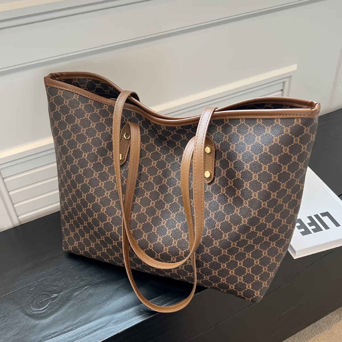 Women'S Vintage Pattern Tote Bag, Large Capacity, Stylish Bag for Work