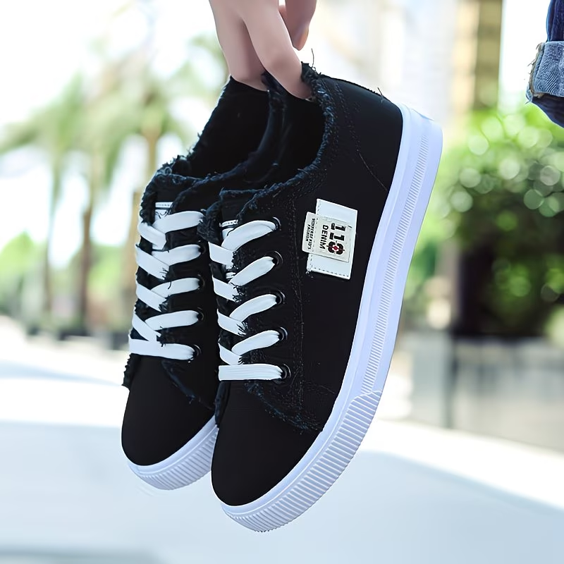 Women'S Casual Round Toe Solid Color Canvas Shoes, Small White, Flat Bottom, PVC Sole, Fabric Upper And Insole, Hand Wash, No Dry Clean, Spring, Autumn