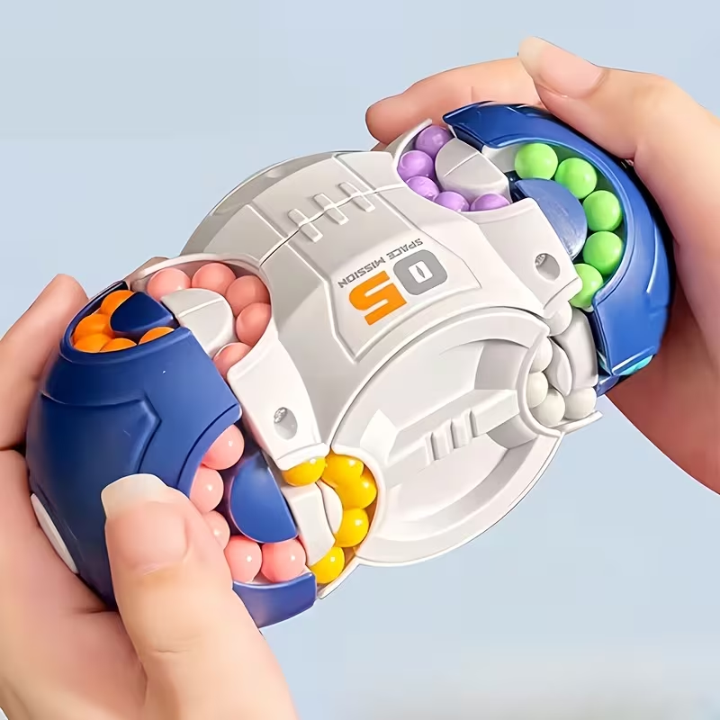 Magic Beans Stress Relief Toy, 3D Multifaceted Space Magic Beans Fingertip Puzzle Toy, Cube Toy, an Interesting Ideal