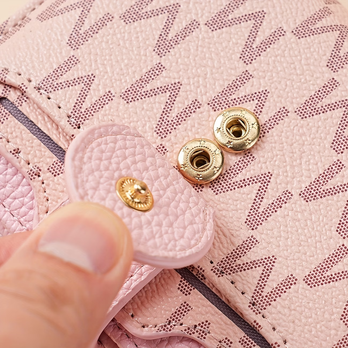 New Lychee Pattern Letter Wallet with Multiple Card Slots and Pockets, Short Compact Women's Bag, Thickened Korean Style Fashionable Vintage Coin Purse for Women