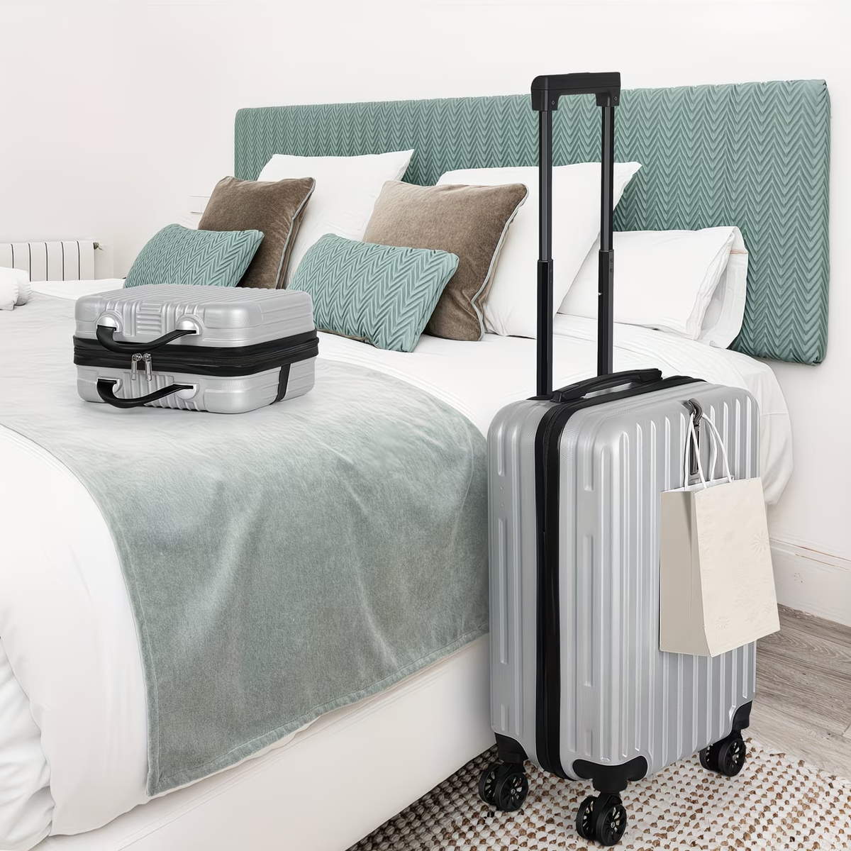 2pcs Luggage Set, 20-Inch Rolling Suitcase & 14-Inch Makeup Bag, Travel Carry-On Trolley Bag with Spinning Wheels & TSA Lock for Business & Leisure Flights. Available In Four Colors.