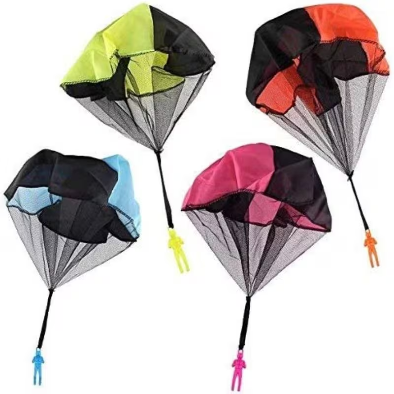 Tangle Parachute Figures Hand Throw Soliders Square Outdoor Youngsters's Flying Toys