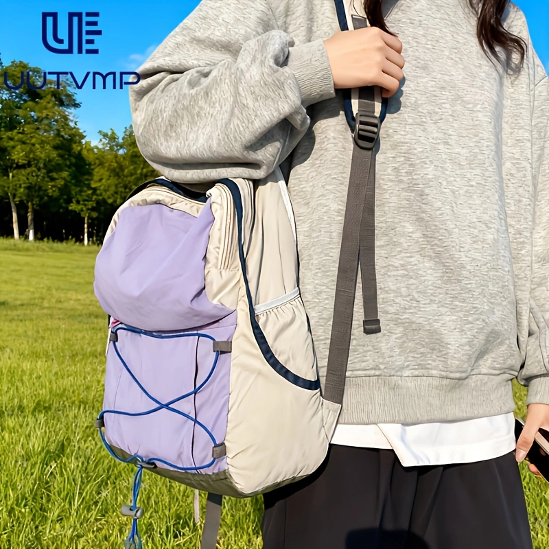Two-tone backpack, suitable for students, travel, hiking, mountaineering, and leisure sports.