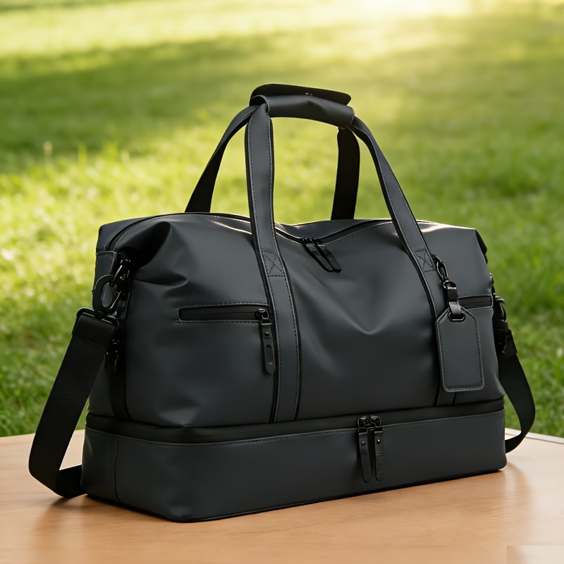 Travel Bag for Fitness, Made of PU, Foldable Sports Luggage with a Compartment for Shoes And a Wet Pocket, Ideal for Workouts, Weekend Sports, Lightweight Handbag for Everyday Use, Carry-On Luggage
