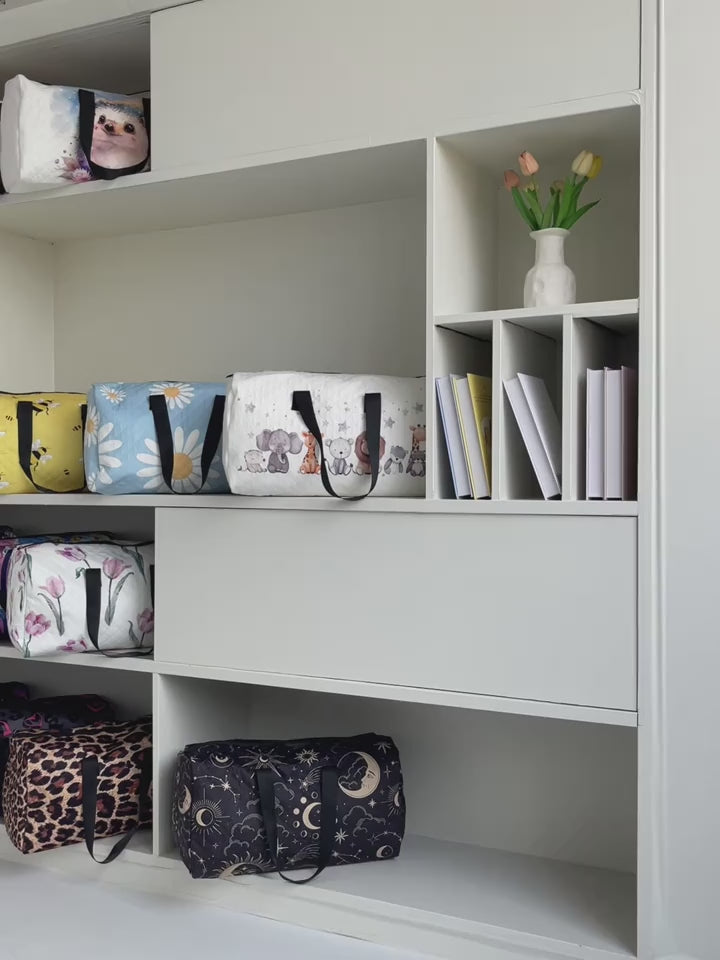 Chic Cartoon Animal Print Travel Duffle Bag - Spacious & Lightweight with Shoe Compartment, Perfect for Overnight Trips, Yoga & Fitness